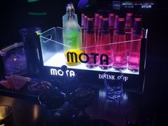 -简奥斯汀·赫本酒吧