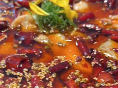 -渔语鱼酸菜鱼新川菜(来福士店)