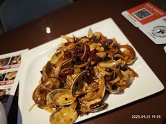 -三个大叔烤羊肉串·炭炉砂锅菜(西三旗店)