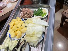 -王老六铁锅炖鱼(圣亚海洋店)