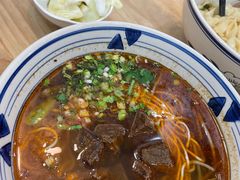 酸辣牛面-张飞牛肉(观前街店)