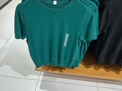 -优衣库(北京万柳华联购物中心店)