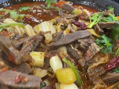 -江城燕子大排档(江汉路步行街店)