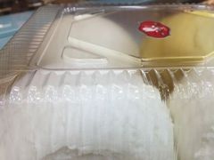 -白玉兰食品(仲盛世界商城店)