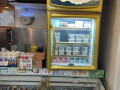 -全家便利店(愚园店)