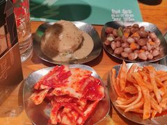 -唯成•韩国炭火烤肉 유성고기