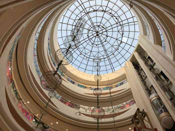 嘉善万联物美-"万联购物中心上个月来过一次手机没电了就没.