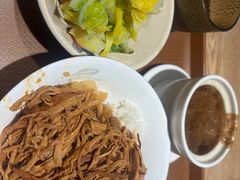 -红猪卤肉饭(大西洋美食城店)