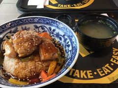 鸡扒饭-美心Food2(赤腊角机场店)