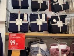 -优衣库(重庆万象城店)