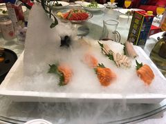 -泓历皇朝酒店(东亭店)