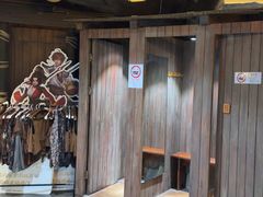 -暴风岛沉浸式体验馆(百联世纪店)