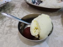 -葛尼沙印度餐厅 (镇明路店)