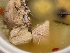 -尚一汤 广东炖汤(金桥国际店)