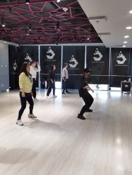 点击看大图 -泫舞舞蹈工作室