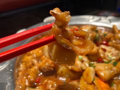 牛蛙煲-胖哥俩肉蟹煲(湖滨银泰in77店)