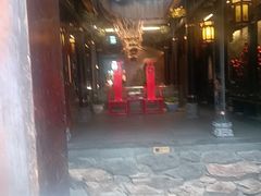 -小龙翻大江文化火锅(宽窄店)