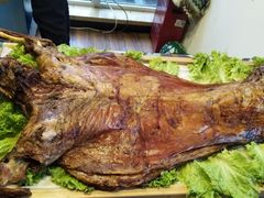 -乌托邦轰趴日租聚会别墅(先生的院子店)
