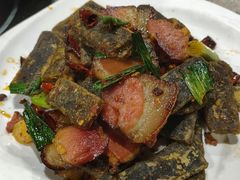 -苗姑酒堂(仁义社区店)