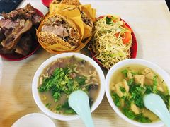 -洪峰浩老北京烧饼夹肉(角门路店)