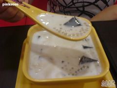 -满记甜品(巴黎春天宝山店)