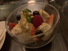 -LONG BAR 廊吧(外滩华尔道夫酒店)