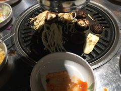 -缸桶屋韩国料理·全程帮烤(泰禾店)