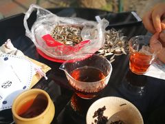 自带瓜子-NokNok Coffee(宽窄巷子店)