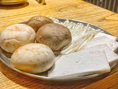 菌菇拼盘-姜虎东白丁烤肉(虹桥天地店)