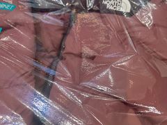 -福奈特洗衣·洗鞋·奢侈品护理(百联中环店)