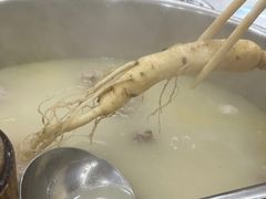 -朴小妹人参鸡汤火锅(长白山万达店)