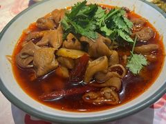 -耙吉吉川味小酒馆(本地人回头店)