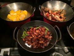 -圣丰索菲特·2 On 988 Café 自助餐厅