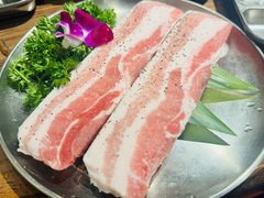 -明洞阿姨·韩式酱蟹烤肉·创意料理(方庄店)