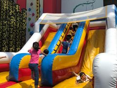 -蒙特利亲子乐园