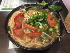 小锅米线-星林居酸辣米线餐厅