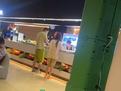 -涨巢·潮玩水疗局