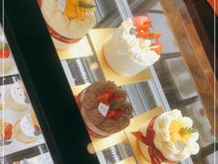 -花花卷卷·鲜食蛋糕(静安久光百货店)