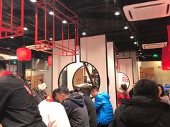 大堂-喜茶(上海正大广场店)