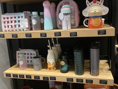 零售区-星巴克臻选(成都太古里店)