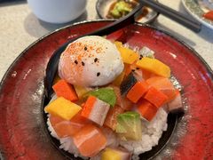 杂锦鱼生杯饭-万岁寿司(万国店)