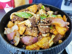 -撒拉人家.酸菜牦牛肉火锅