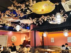 -老街烧烤大排档·地道湖北菜·龙虾馆(汉口火车站店)