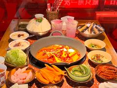 -赵美丽·重庆社区火锅·直营店(火车东站·中豪国际店)