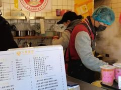 -卞姐蛋饼(陕西南路店)