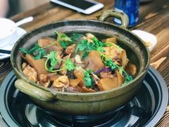 -奇味鸡煲(麦地店)