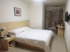 -锦江之星(广州海珠江泰路地铁站店)