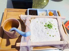 石磨豆腐-阿三鱼头泡饼·家常菜