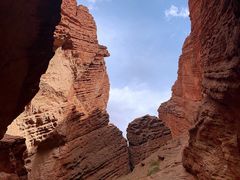 -天山神秘大峡谷