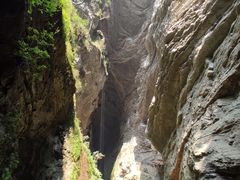-龙水峡地缝景区